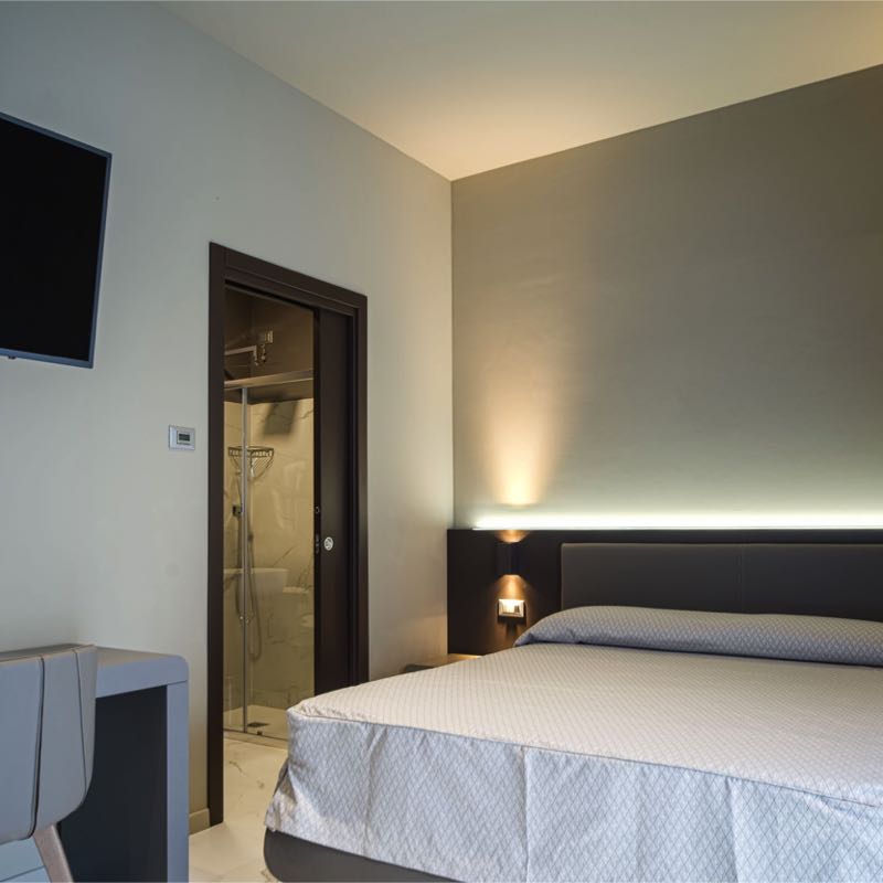Comfortable And Elegant Rooms Near Venice Hotel Aaron Comfortable And Elegant Rooms Near Venice Hotel Aaron